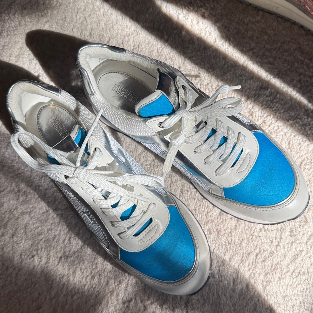 MICHAEL Michael Kors Blue and White Sneakers - Picture 2 of 10